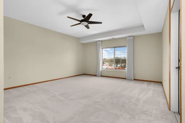 $599,900 | 7100 Metro Boulevard, Unit 409, Edina, MN 55439