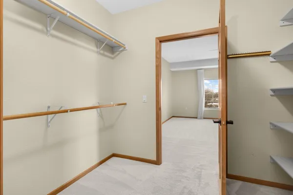 $599,900 | 7100 Metro Boulevard, Unit 409, Edina, MN 55439