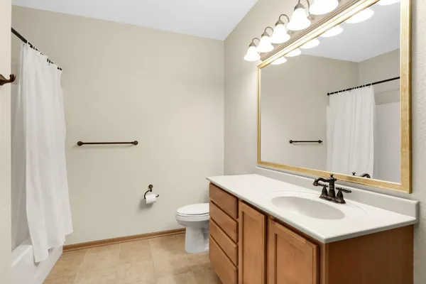 $599,900 | 7100 Metro Boulevard, Unit 409, Edina, MN 55439