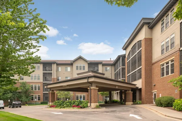 $599,900 | 7100 Metro Boulevard, Unit 409, Edina, MN 55439