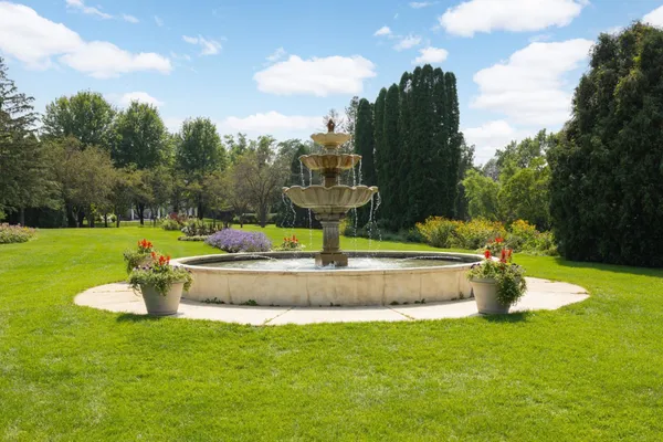 $599,900 | 7100 Metro Boulevard, Unit 409, Edina, MN 55439