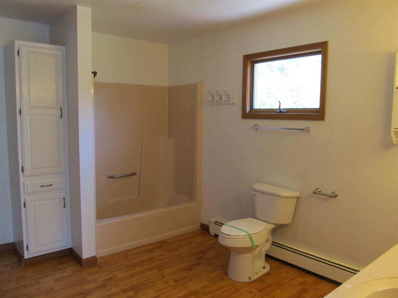 10946 North Black River Road Cheboygan, MI 49721 - Photo 26 of 39 1835363-25.JPG