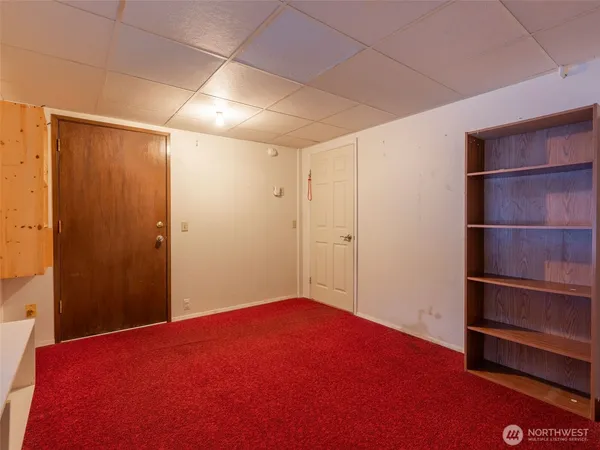 a view of empty room