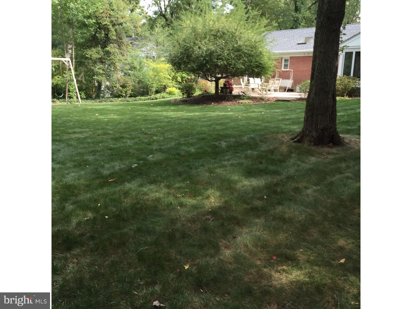 103 Ovington Road Yardley, PA 19067 - Photo 20 of 25 Back Yard
