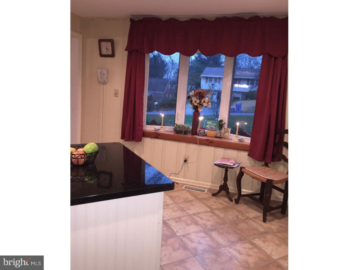 103 Ovington Road Yardley, PA 19067 - Photo 5 of 25 Kitchen