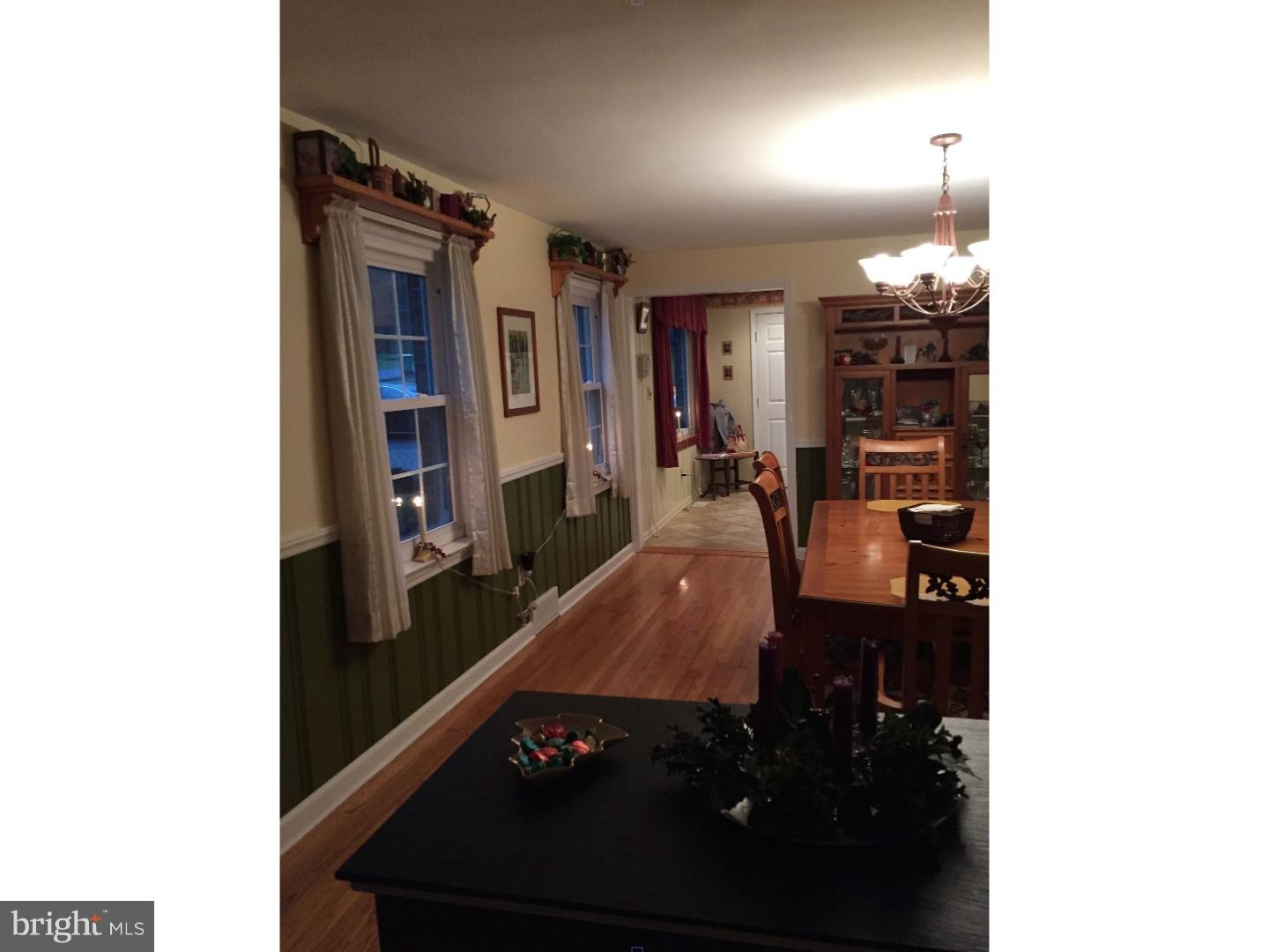 103 Ovington Road Yardley, PA 19067 - Photo 7 of 25 Dining Room
