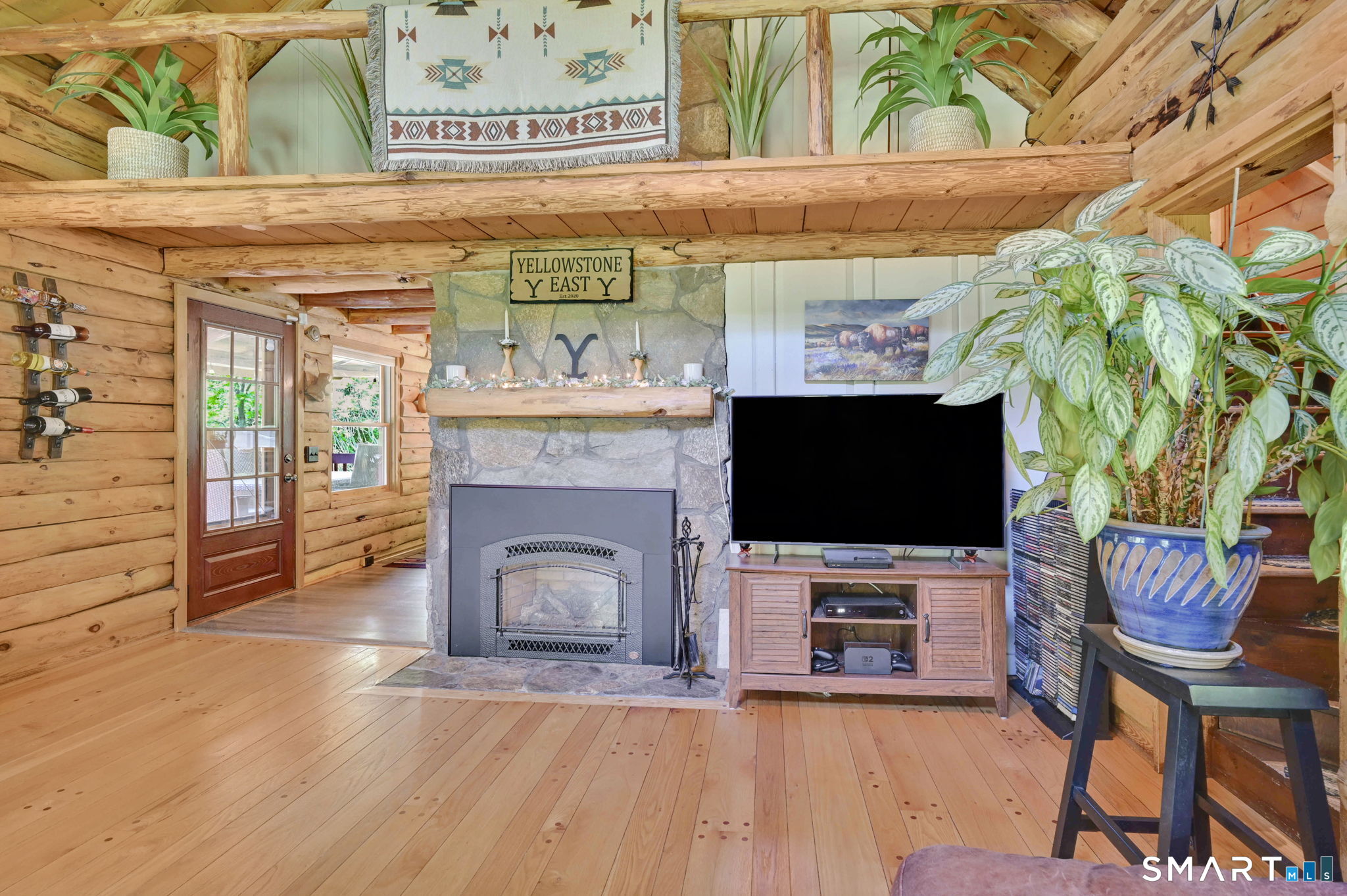235 Middle Haddam Road East Hampton, CT 06456 - Photo 9 of 39