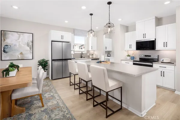 $599,990 | 30661 Albiflora Way, Winchester, CA 92596