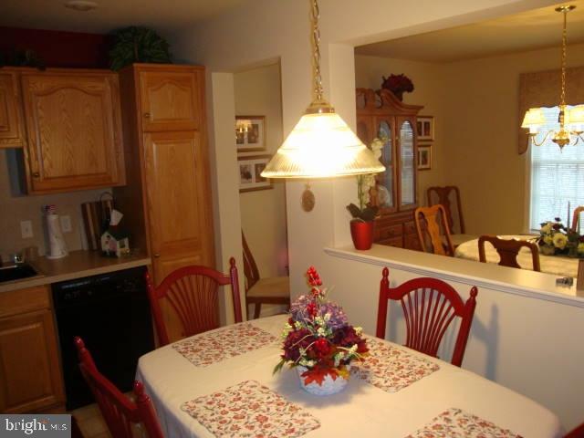 33 Spring Street Mountville, PA 17554 - Photo 10 of 25 Gallery Image 10