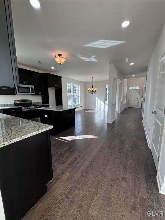 455 Newlins Road East, Unit W210 Easton, PA 18040 - Photo 8 of 17 Gallery Image 8