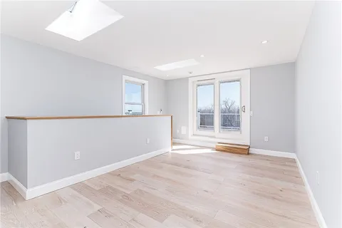 $900,000 | 62 John Wickes Avenue, Warwick, RI 02818