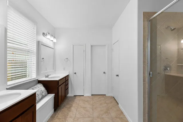 $1,995 | 213 Michaelis Drive, Leander, TX 78641