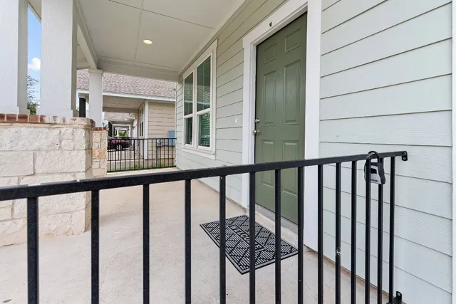 $1,995 | 213 Michaelis Drive, Leander, TX 78641