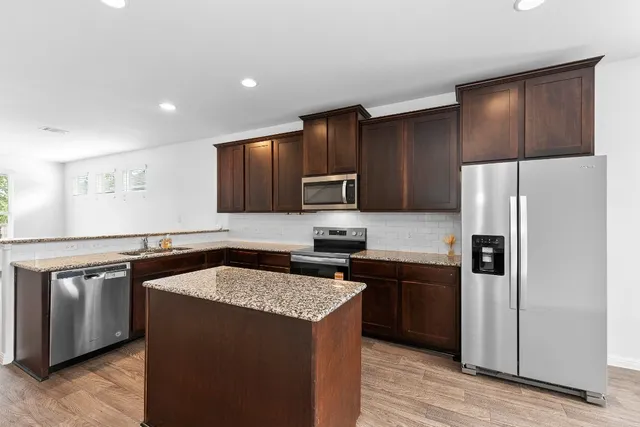 $1,995 | 213 Michaelis Drive, Leander, TX 78641