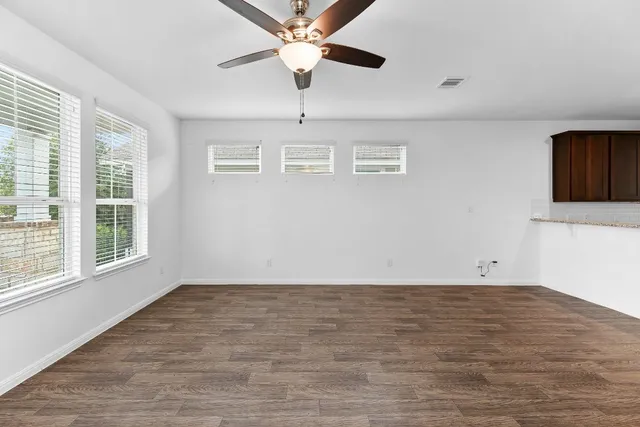 $1,995 | 213 Michaelis Drive, Leander, TX 78641