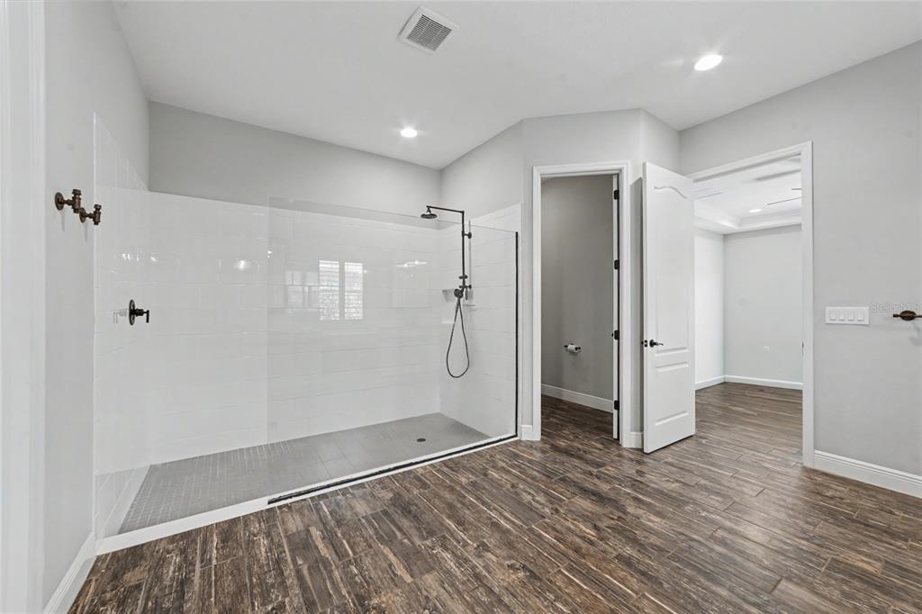 5806 Shell Ridge Drive Lithia, FL 33547 - Photo 17 of 37 Gallery Image 17