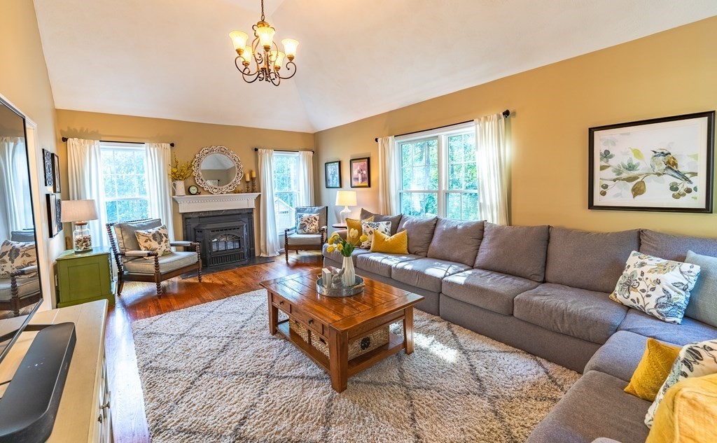 72 Robbs Hill Road Lunenburg, MA 01462 - Photo 14 of 42 Gallery Image 14