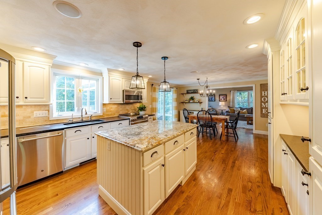 72 Robbs Hill Road Lunenburg, MA 01462 - Photo 20 of 42 Gallery Image 20