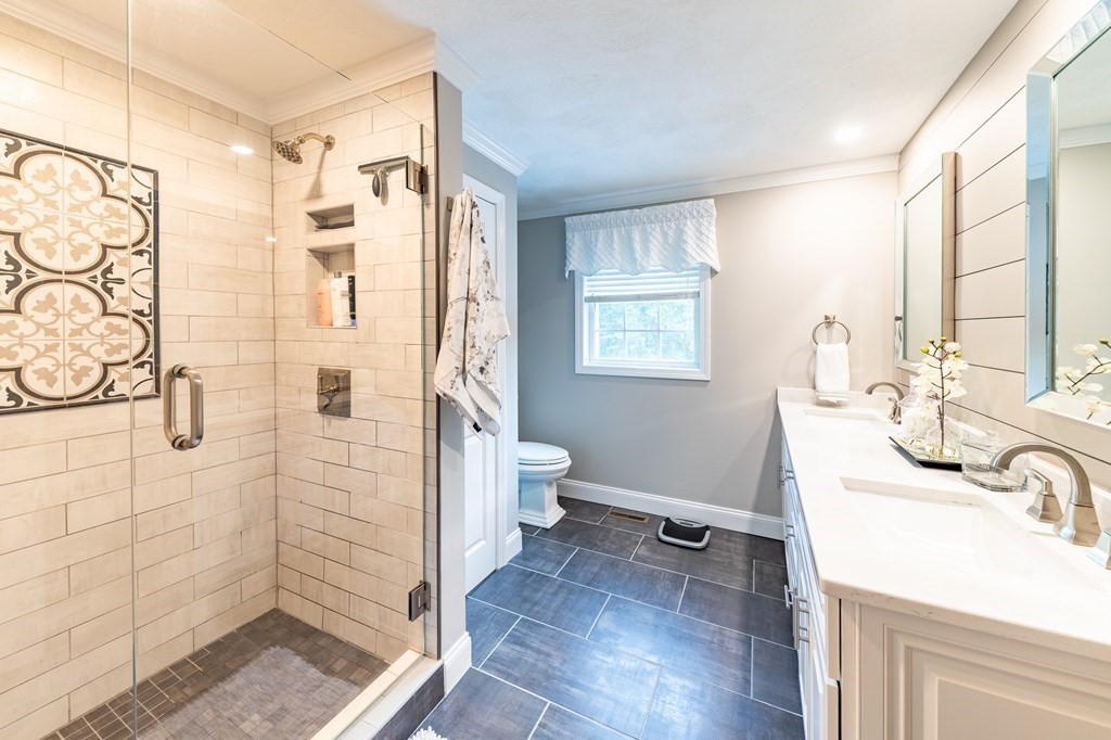 72 Robbs Hill Road Lunenburg, MA 01462 - Photo 28 of 42 Gallery Image 28