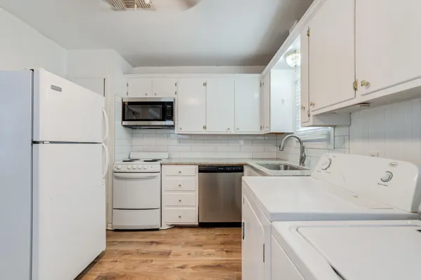 $1,350 | 2701 36th Street, Lubbock, TX 79413