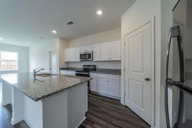 $2,525 | 1838 Mccree Street, Forney, TX 75126