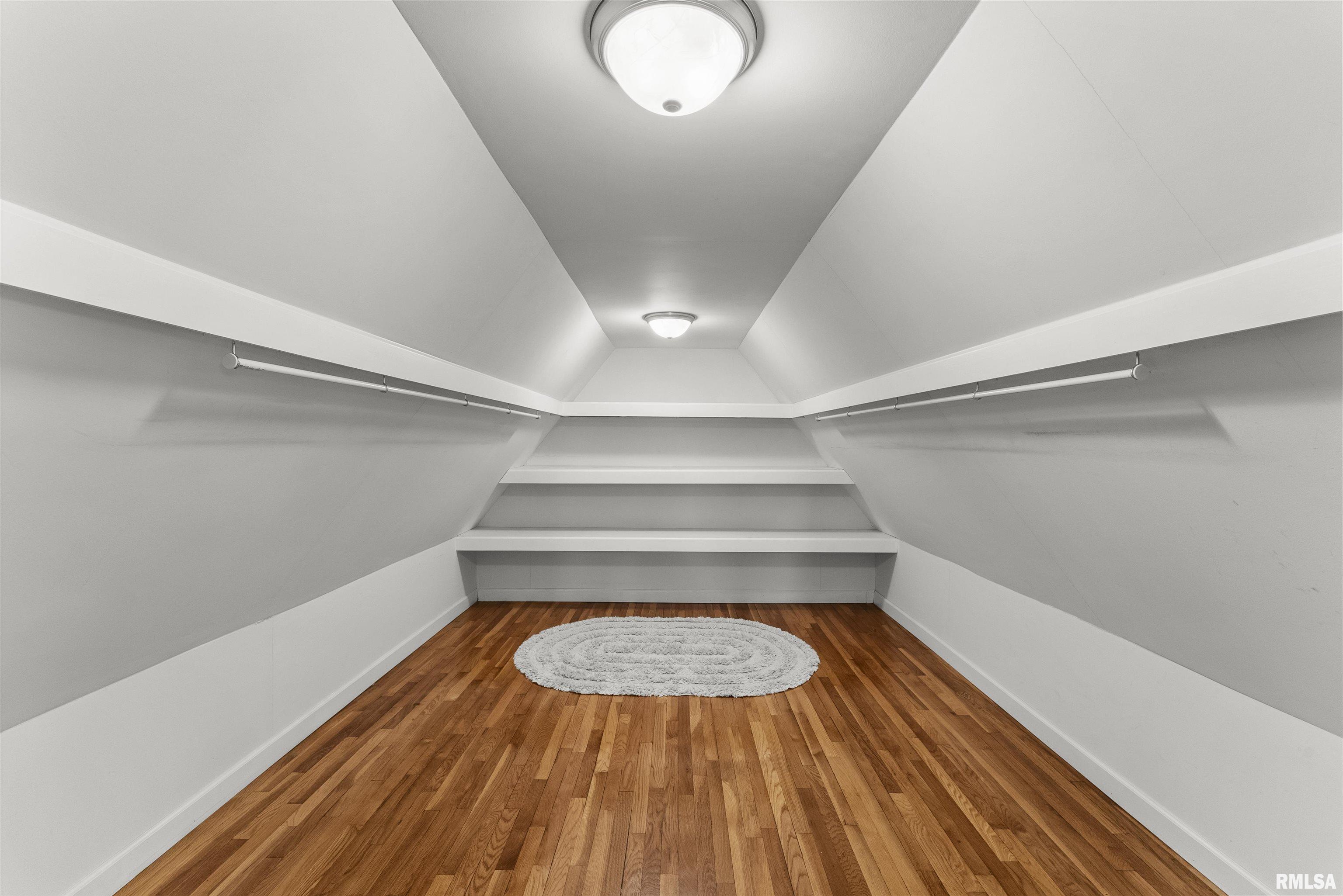 2434 29th Street Moline, IL 61265 - Photo 19 of 38