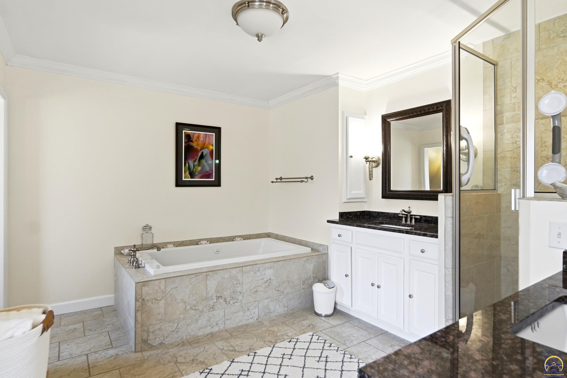 3315 Southwest 15th Street Topeka, KS 66604 - Photo 18 of 34