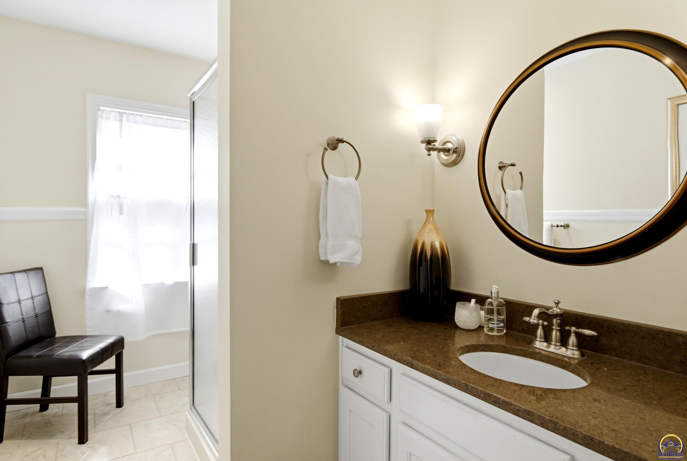 3315 Southwest 15th Street Topeka, KS 66604 - Photo 23 of 34