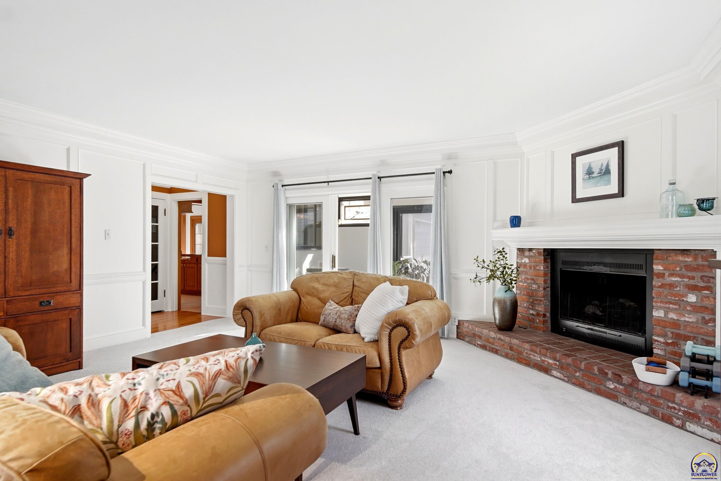 3315 Southwest 15th Street Topeka, KS 66604 - Photo 5 of 34