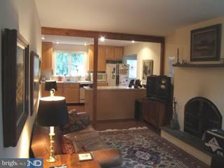 547 Sugartown Road Malvern, PA 19355 - Photo 4 of 6 Gallery Image 4