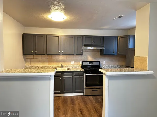 $4,000 | 4632 Hillside Road Southeast, Unit 1, Washington, DC 20019