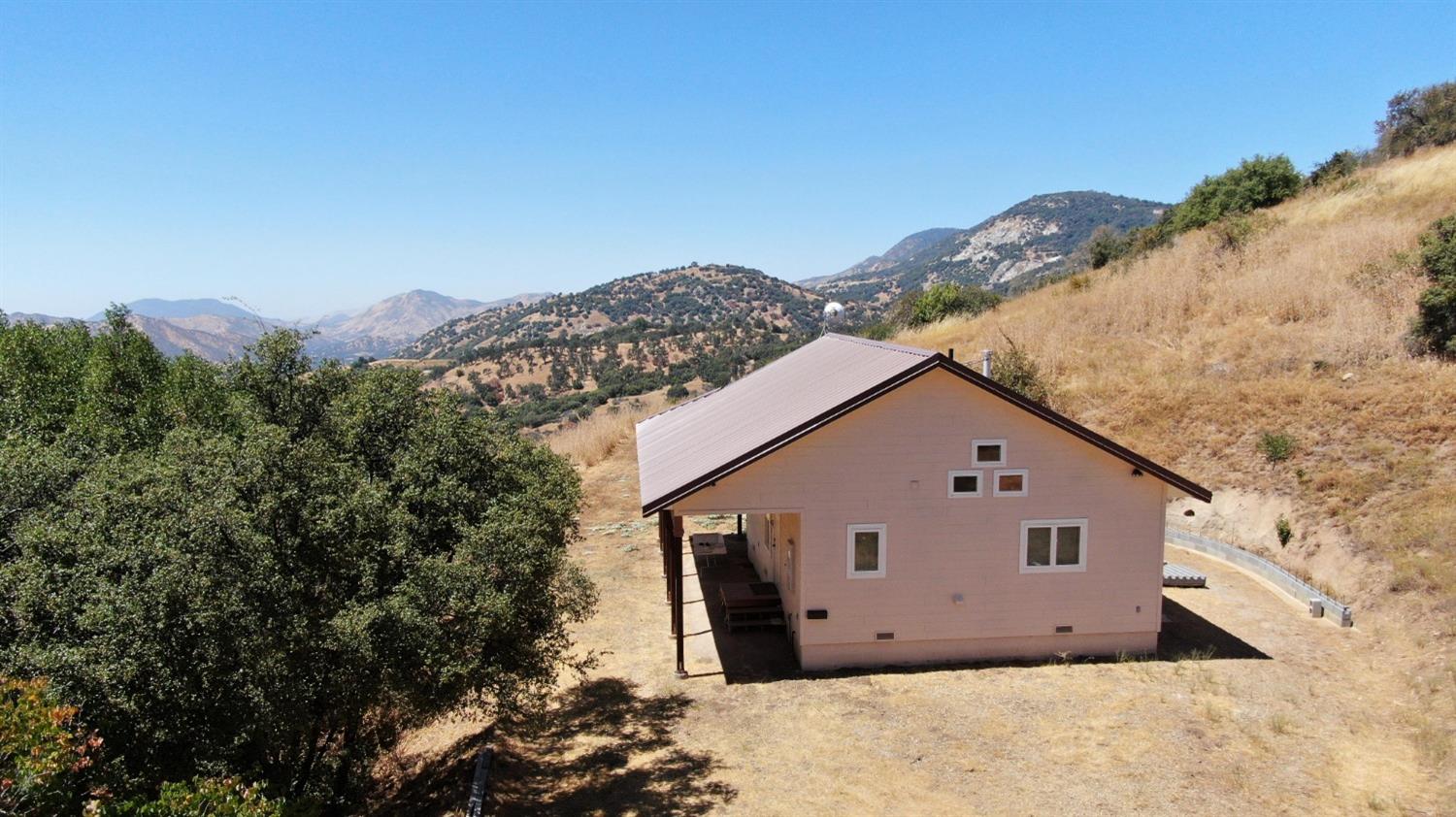 44981 Todd Eymann Road Dunlap, CA 93621 - Photo 25 of 95