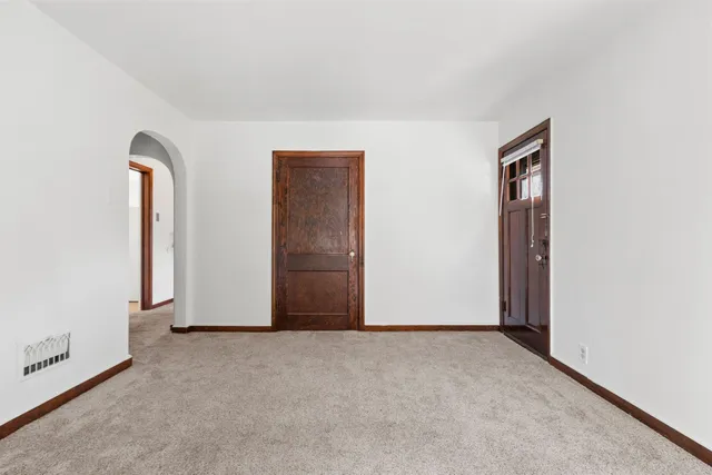 $314,900 | 1231 Shawano Avenue, Green Bay, WI 54303