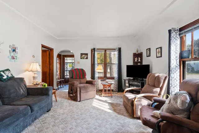 $314,900 | 1231 Shawano Avenue, Green Bay, WI 54303