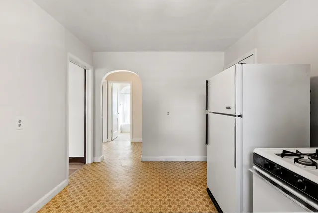 $314,900 | 1231 Shawano Avenue, Green Bay, WI 54303