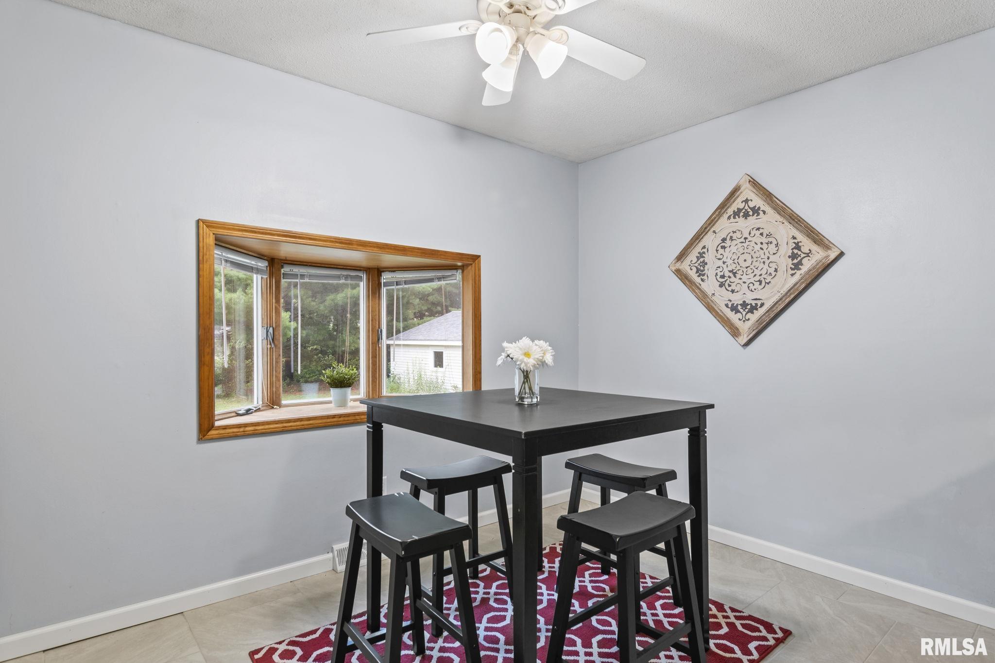 904 Cleveland Avenue Springfield, IL 62704 - Photo 18 of 37