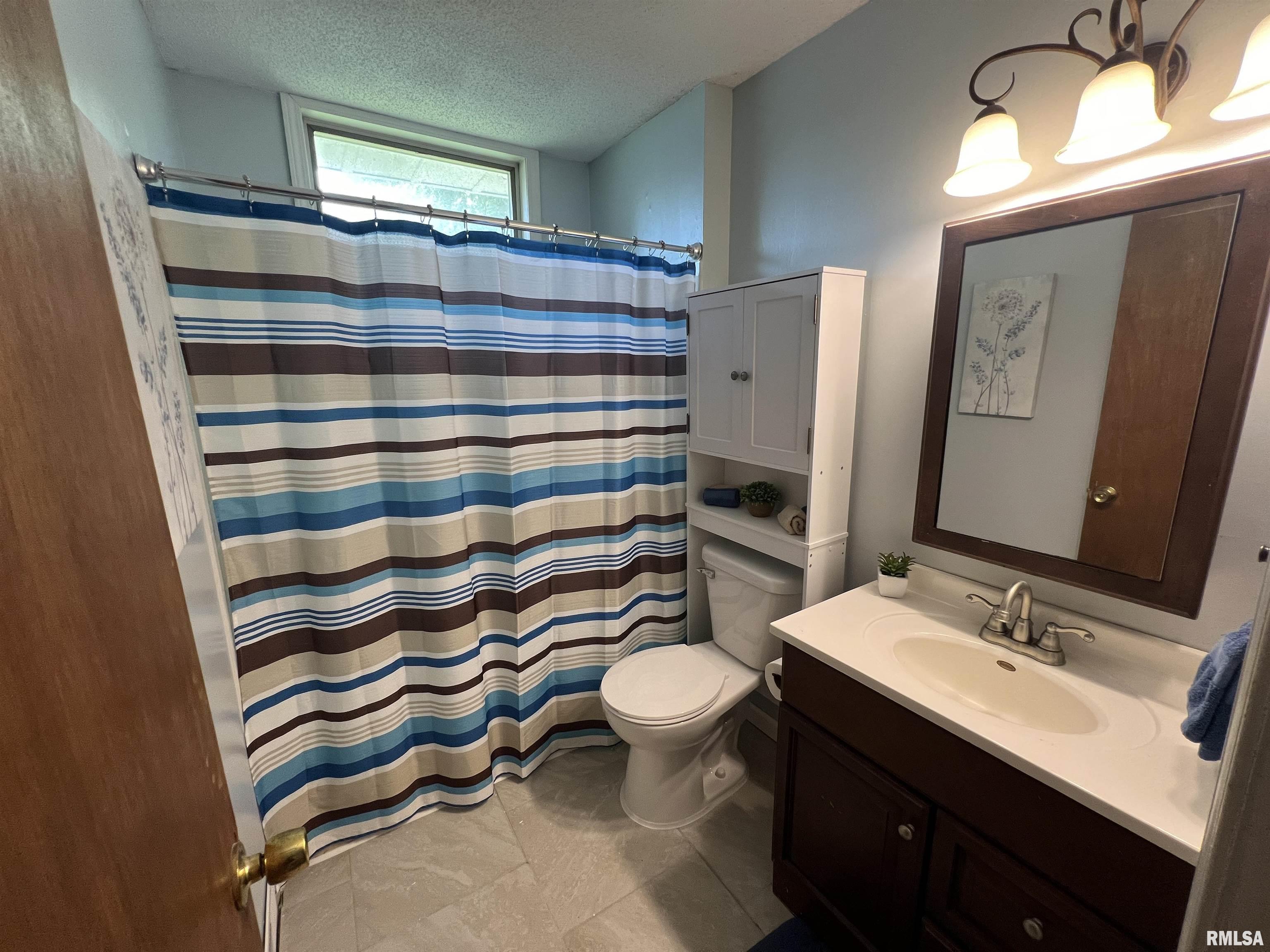 904 Cleveland Avenue Springfield, IL 62704 - Photo 22 of 37