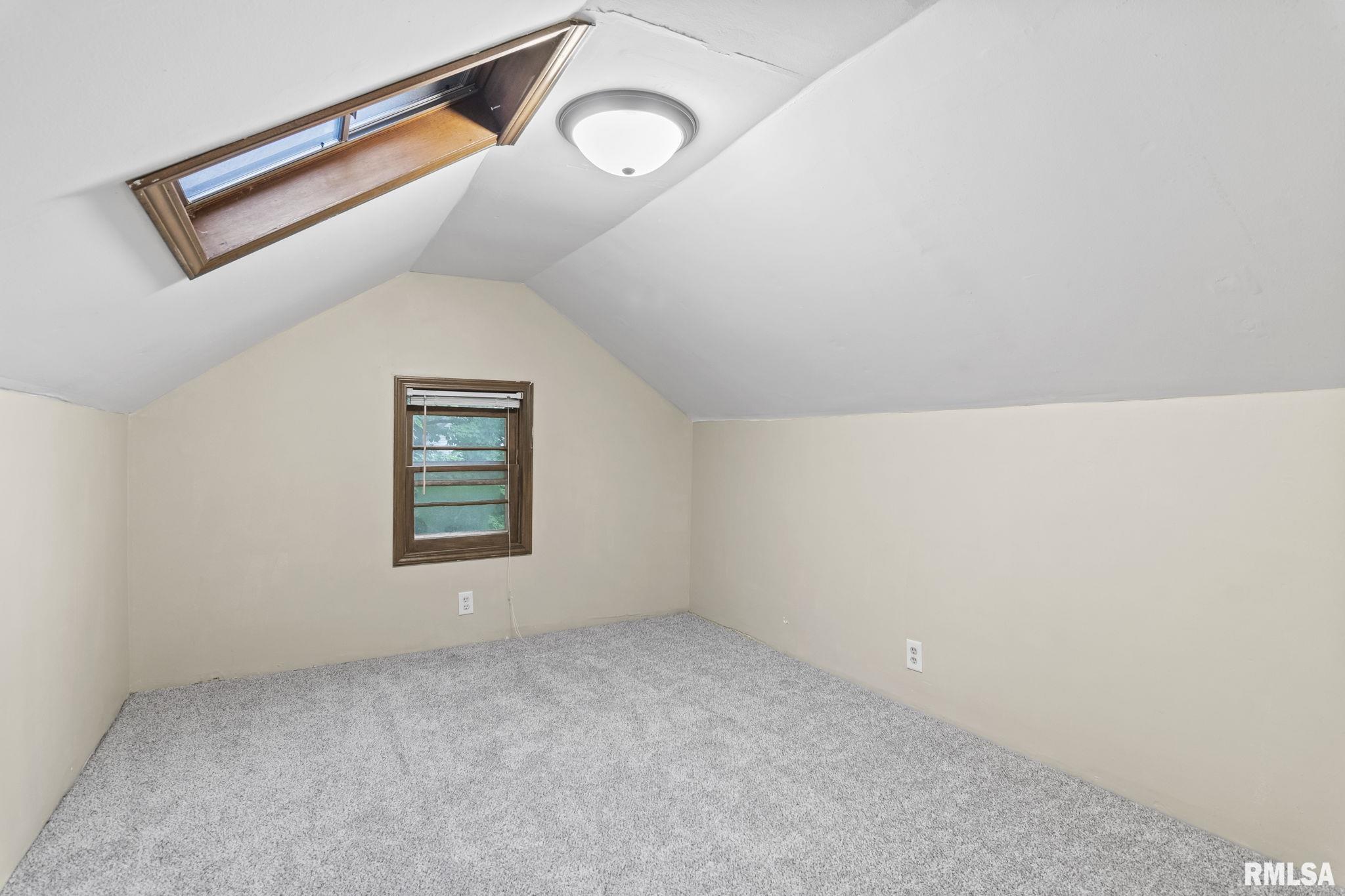 904 Cleveland Avenue Springfield, IL 62704 - Photo 24 of 37