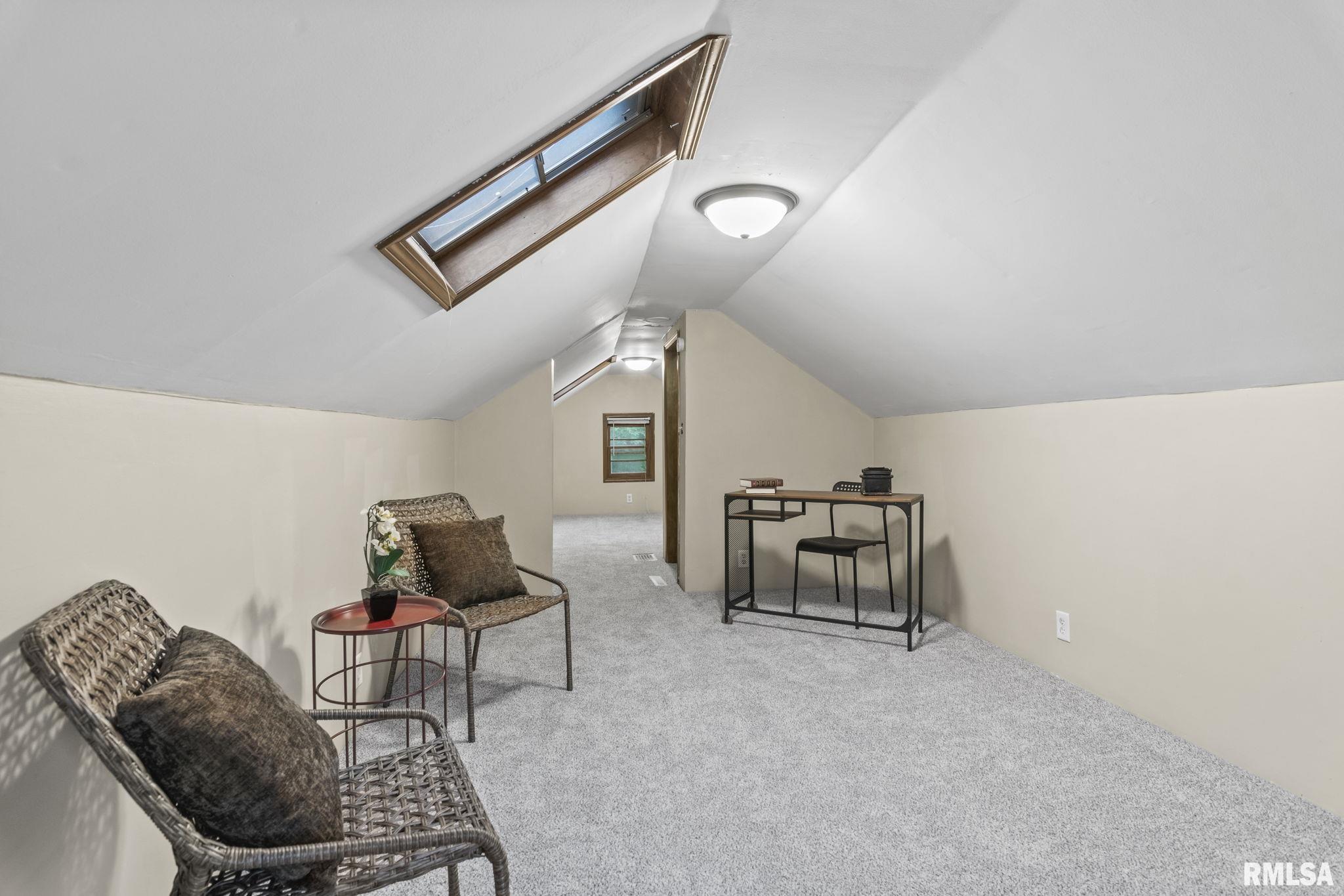 904 Cleveland Avenue Springfield, IL 62704 - Photo 26 of 37