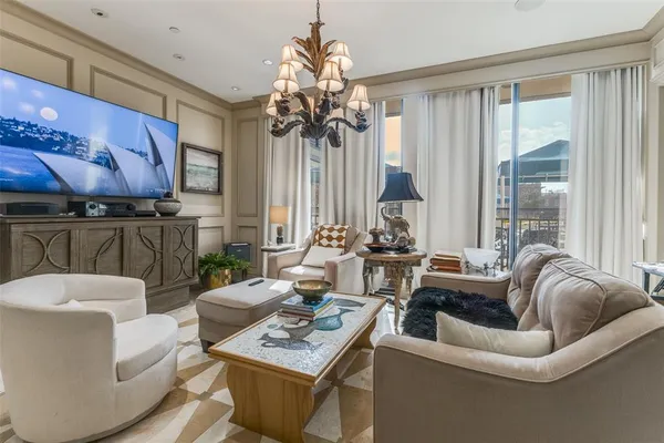 $405,000 | 5909 Luther Lane, Unit 707, Dallas, TX 75225