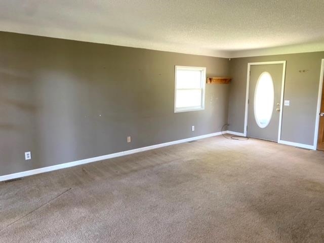 5660 Grand River Road Bancroft, MI 48414 - Photo 2 of 19