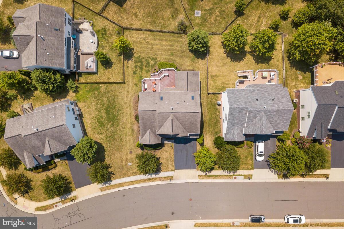42819 Conquest Circle Ashburn, VA 20148 - Photo 49 of 55 an aerial view of residential houses with outdoor space
