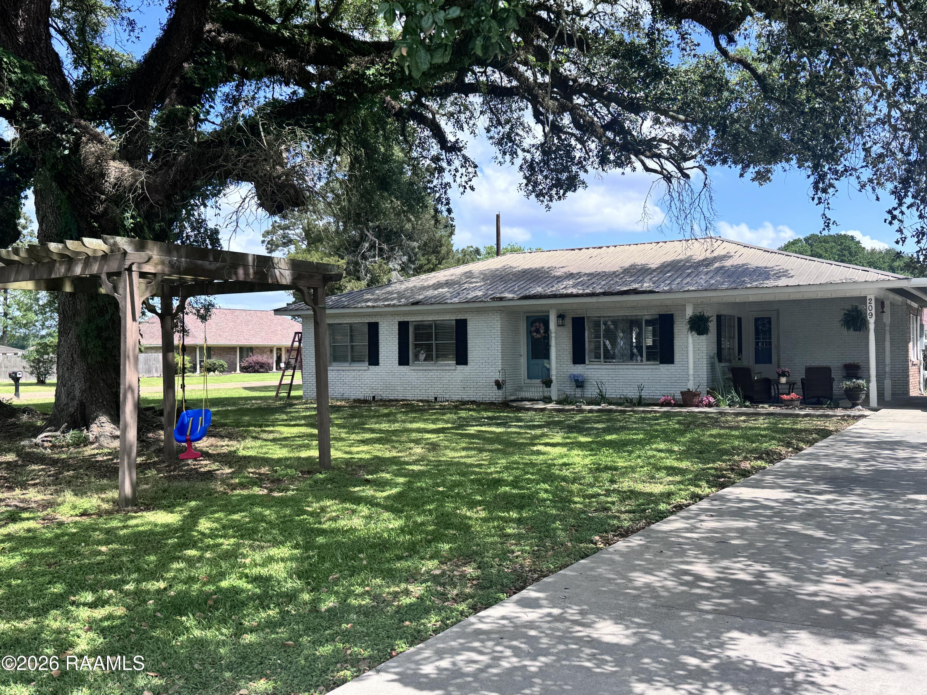 209 Pine Street Iota, LA 70543 - Photo 2 of 18 IMG_8314