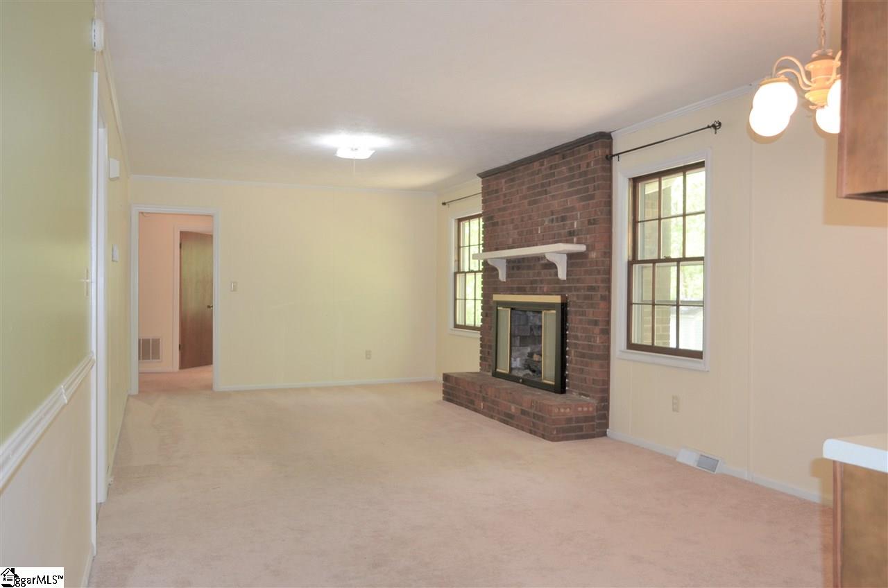 300 Colony Road Travelers Rest, SC 29690 - Photo 11 of 28 Gallery Image 11