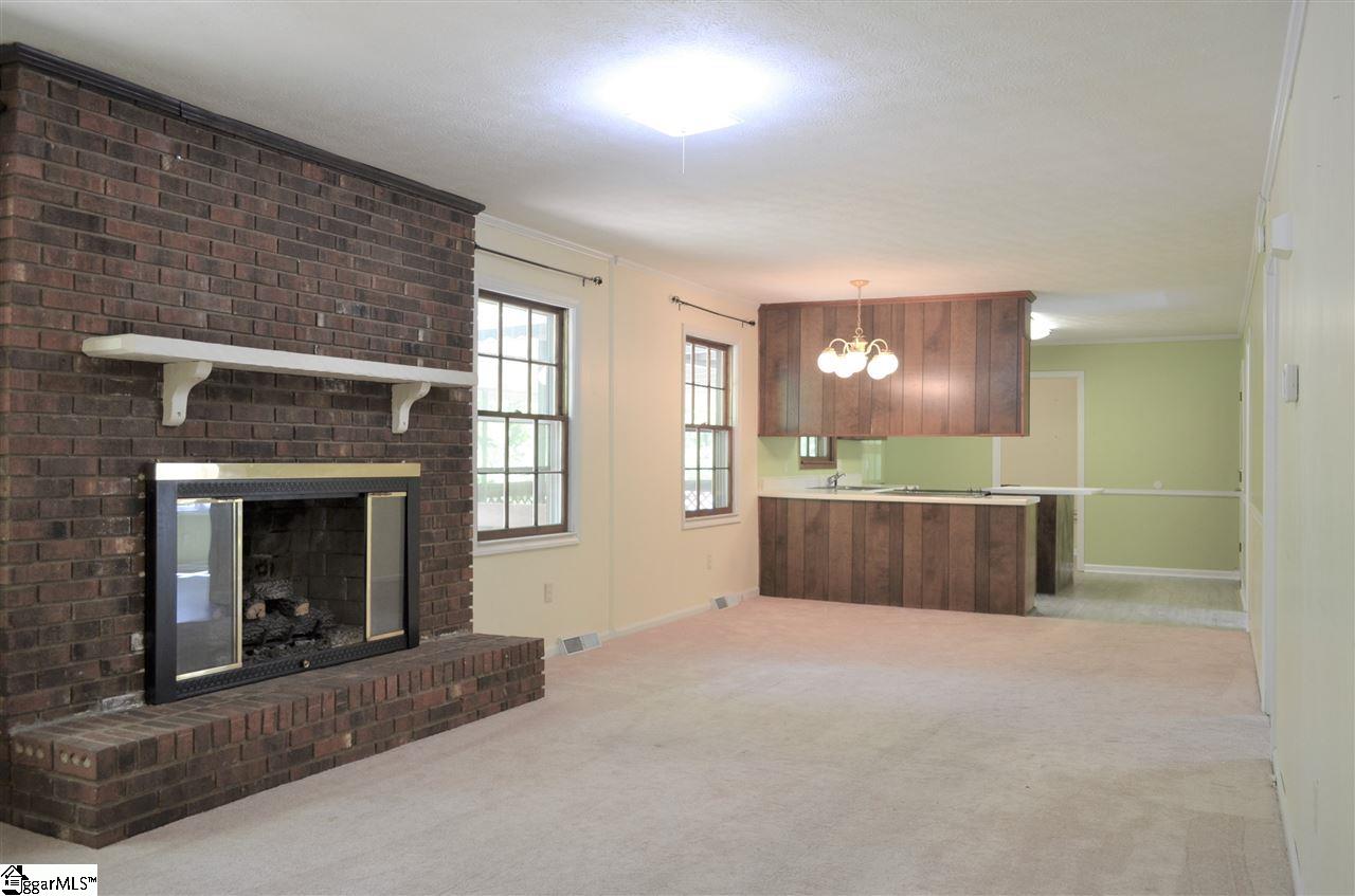 300 Colony Road Travelers Rest, SC 29690 - Photo 12 of 28 Gallery Image 12