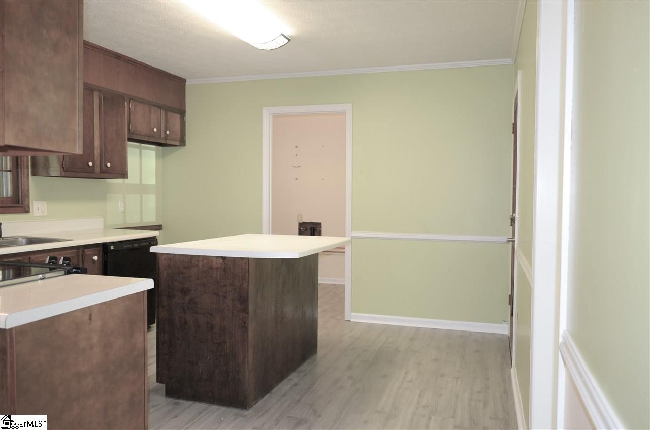 300 Colony Road Travelers Rest, SC 29690 - Photo 8 of 28 Gallery Image 8