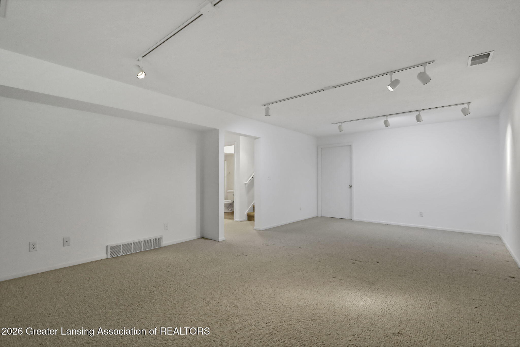 5940 Coleman Road East Lansing, MI 48823 - Photo 25 of 34 25-web-or-mls-9I3A5426