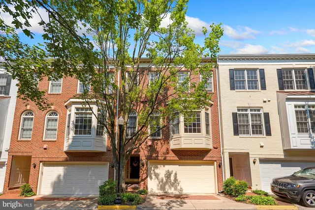 $4,500 | 1614 Leeds Castle Drive, Vienna, VA 22182