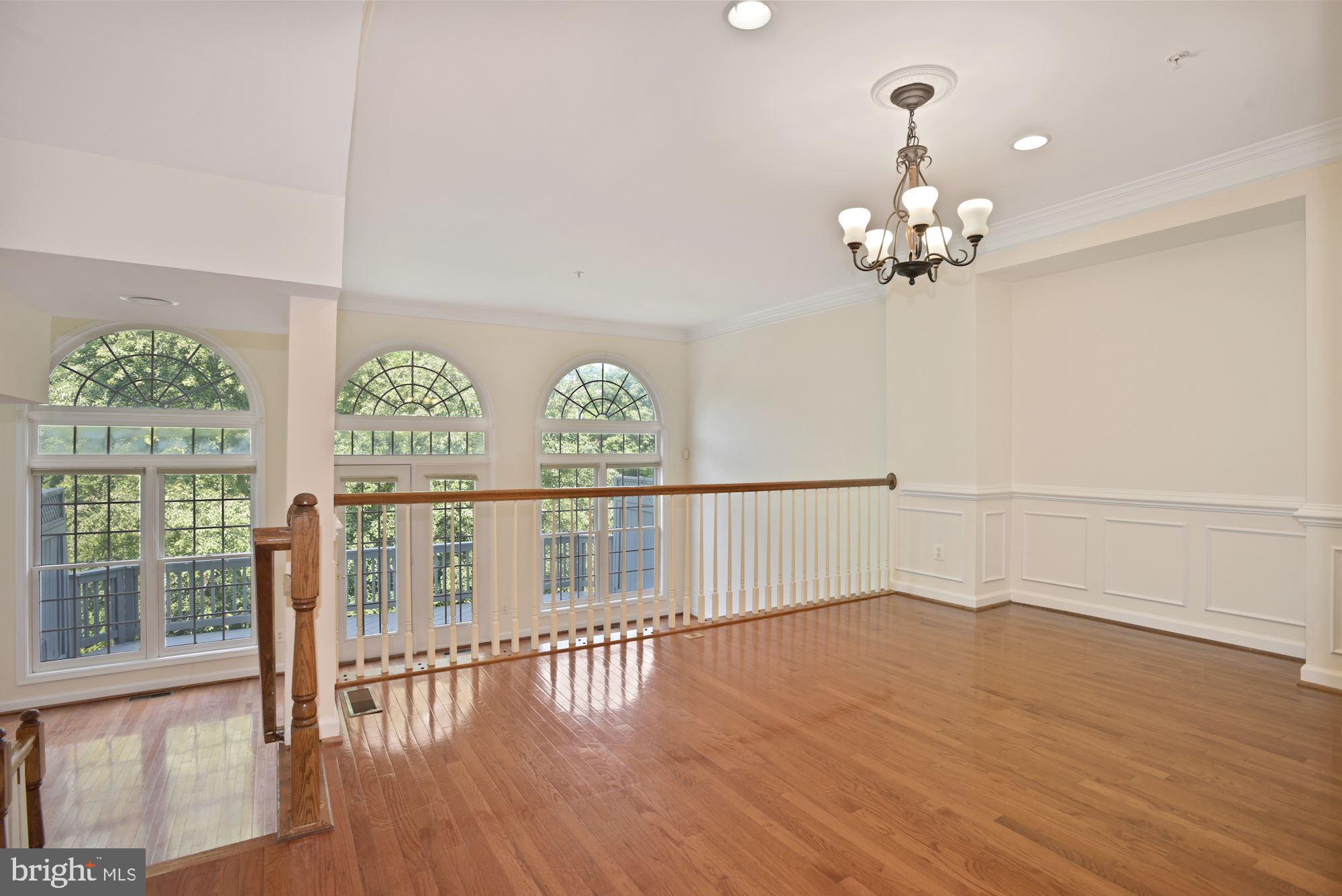 1614 Leeds Castle Drive Vienna, VA 22182 - Photo 11 of 37