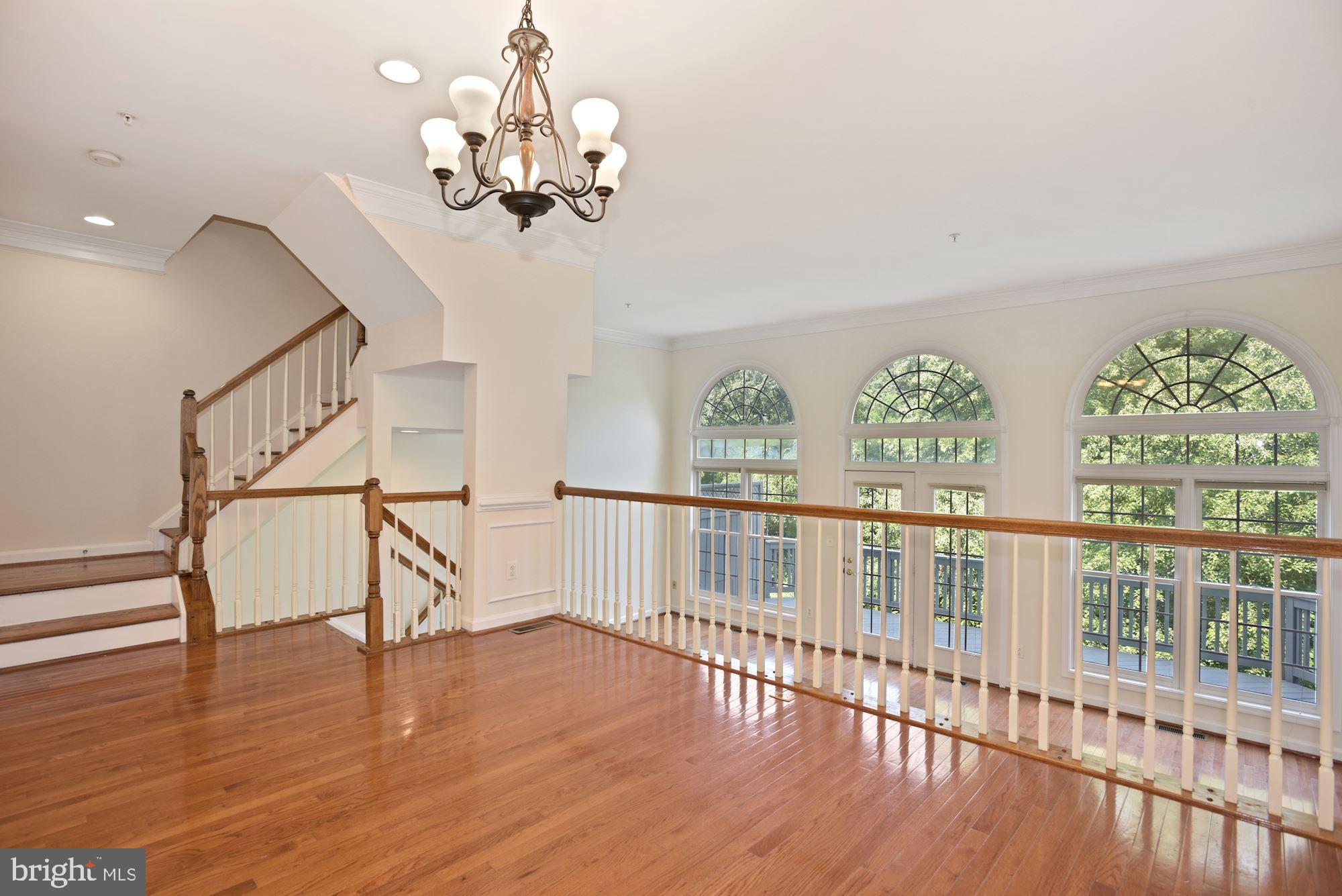 1614 Leeds Castle Drive Vienna, VA 22182 - Photo 13 of 37